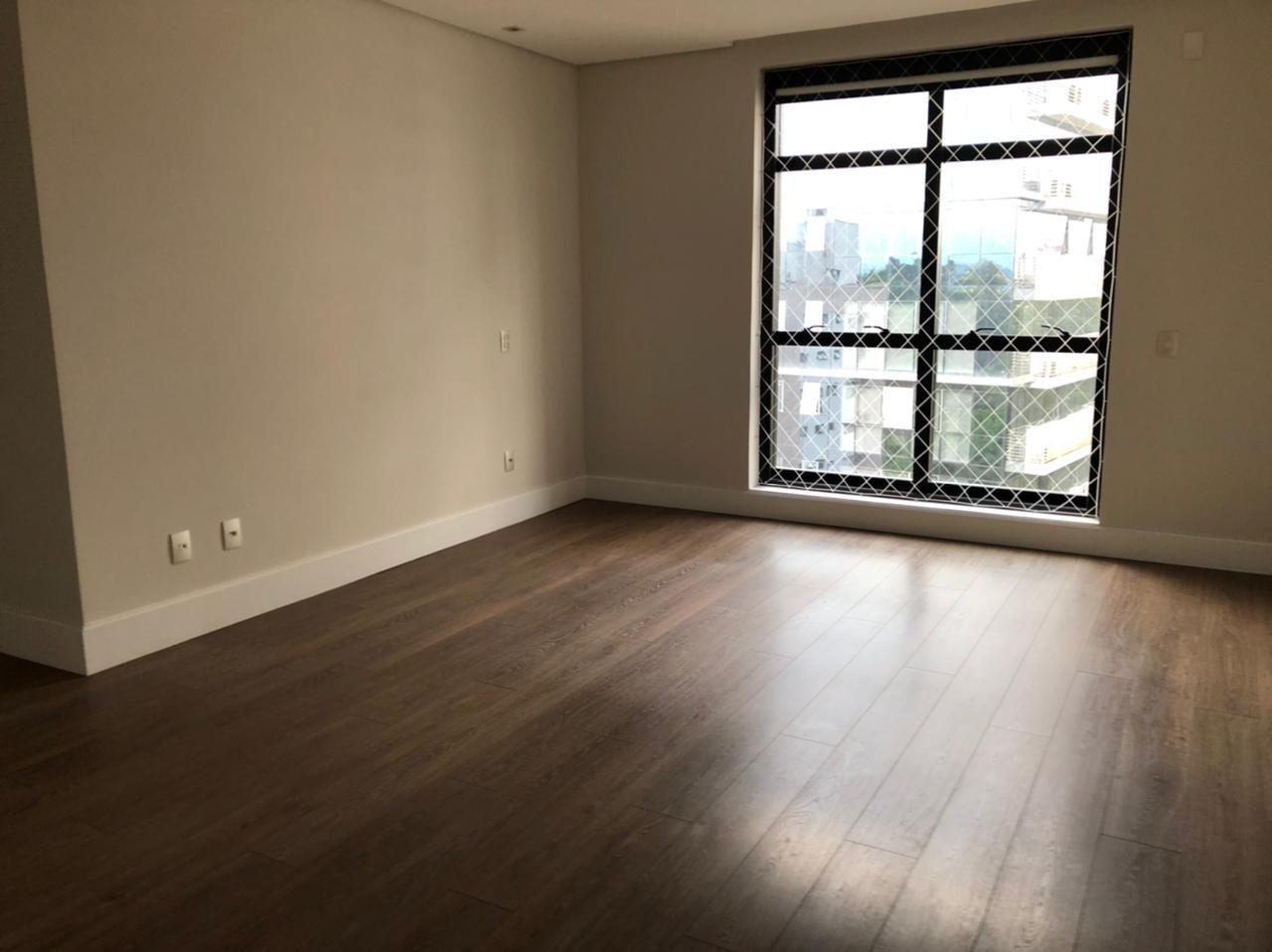 Apartamento à Venda em América - Joinville - Santa Catarina - Edificio Dubai Tower