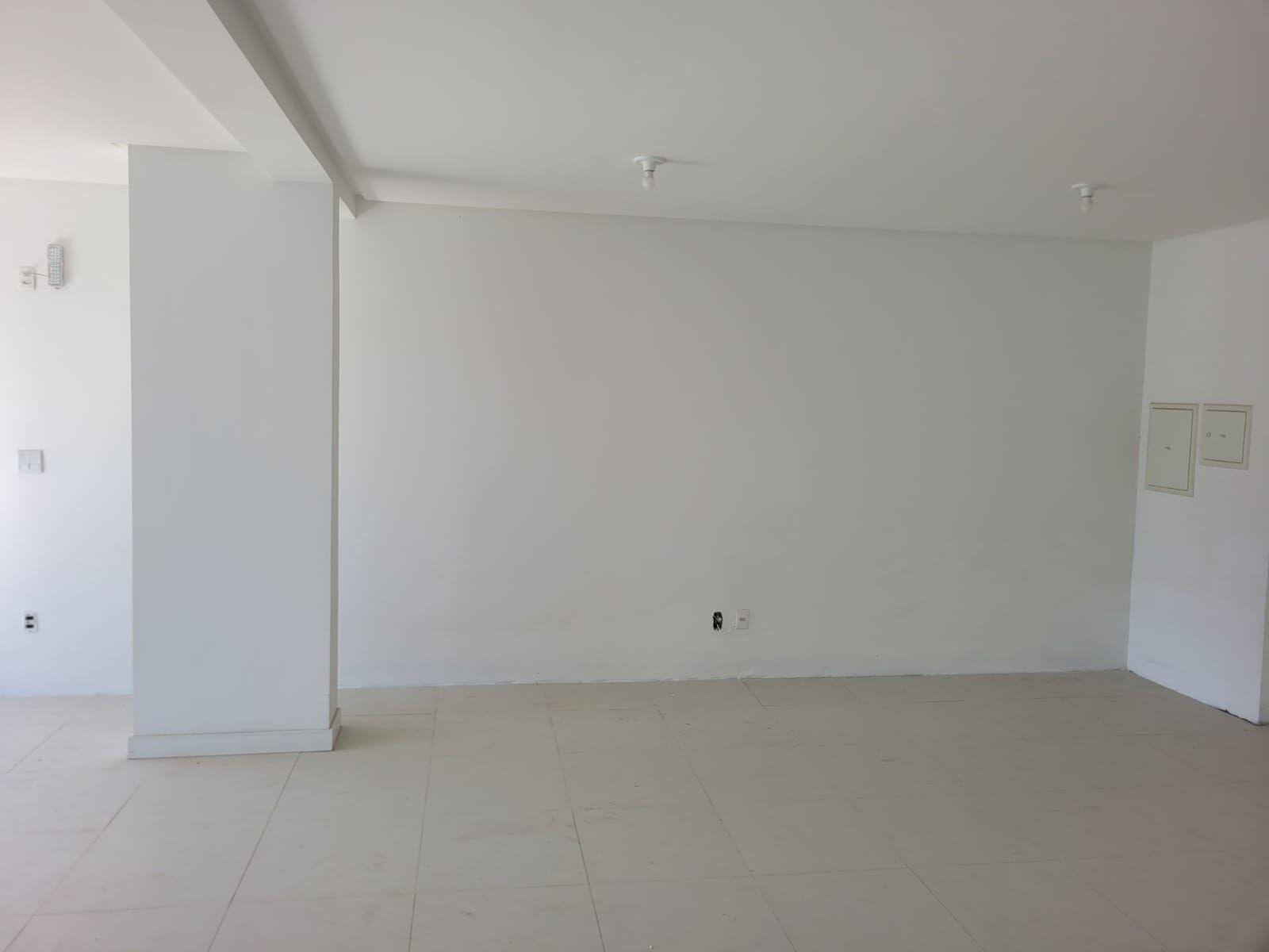 Sala Comercial à Venda em Cordeiros - Itajaí - Santa Catarina - SALA COMERCIAL A VENDA NO VILA DE SAGRES