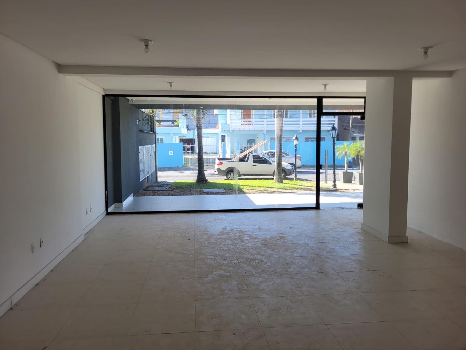 Sala Comercial à Venda em Cordeiros - Itajaí - Santa Catarina - SALA COMERCIAL A VENDA NO VILA DE SAGRES