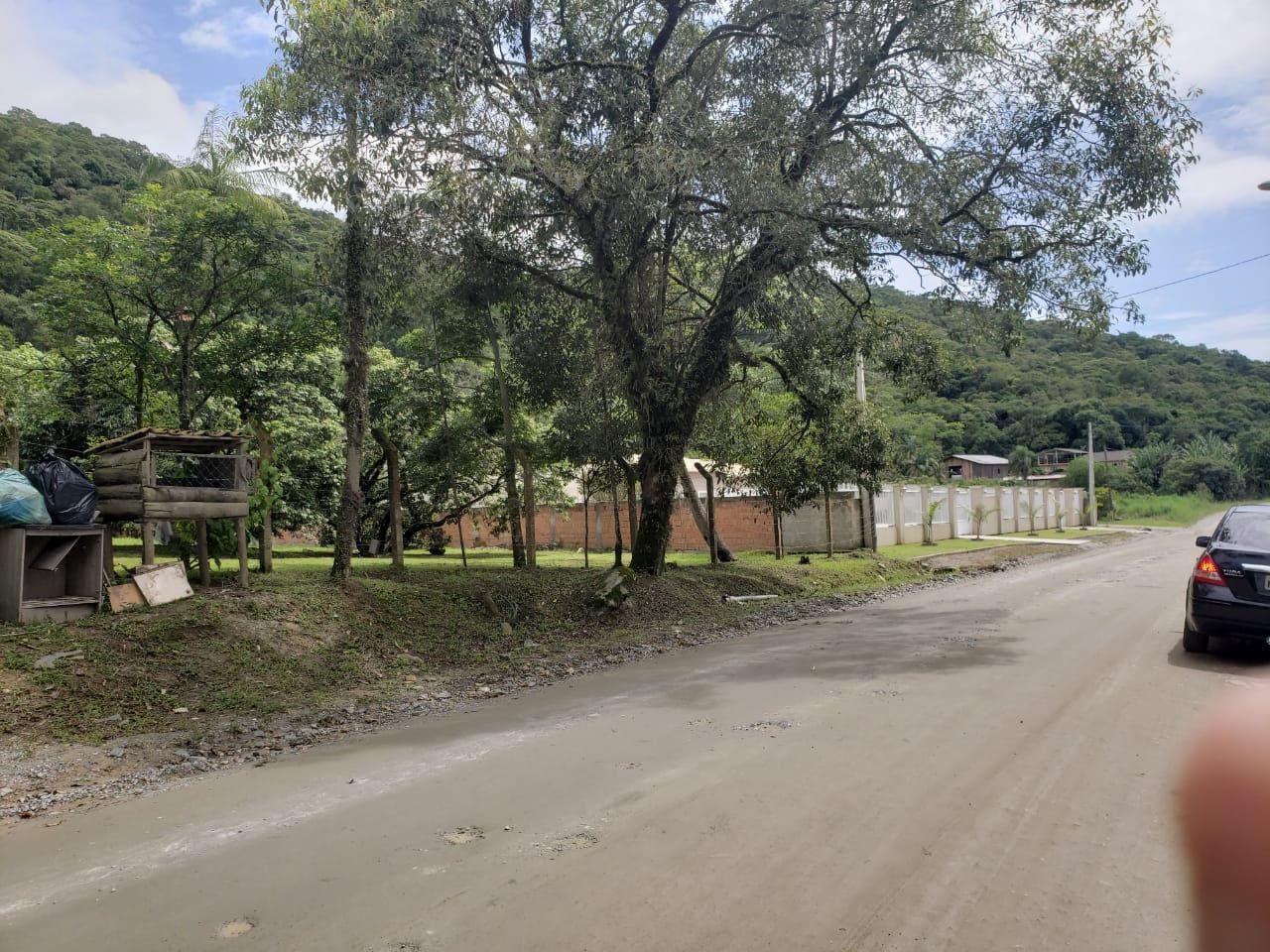 Chacara à Venda em Sertão do Trombudo - Itapema - Santa Catarina - SITIO A VENDA EM ITAPEMA