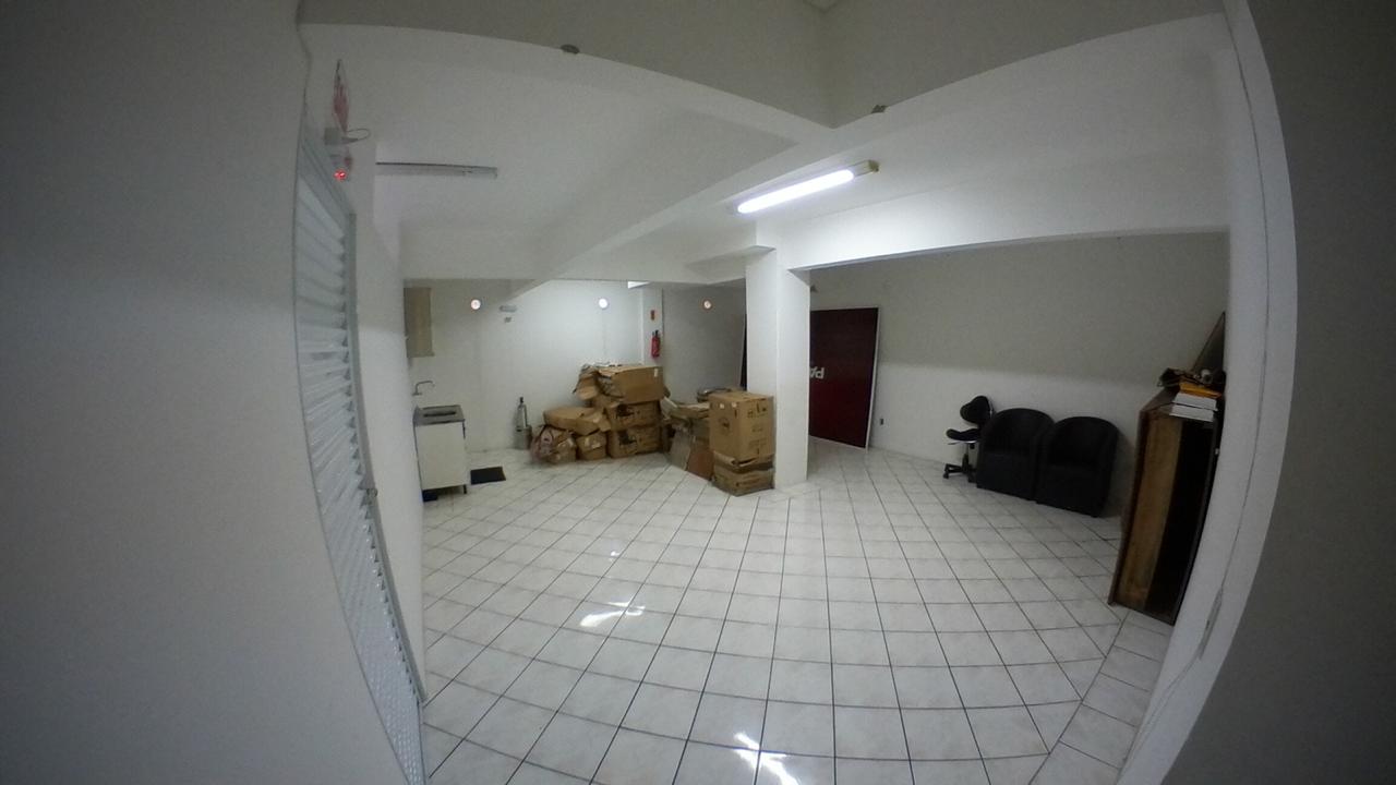 Sala Comercial à Venda em Bombas - Bombinhas - Santa Catarina - Ed. Maria Madalena