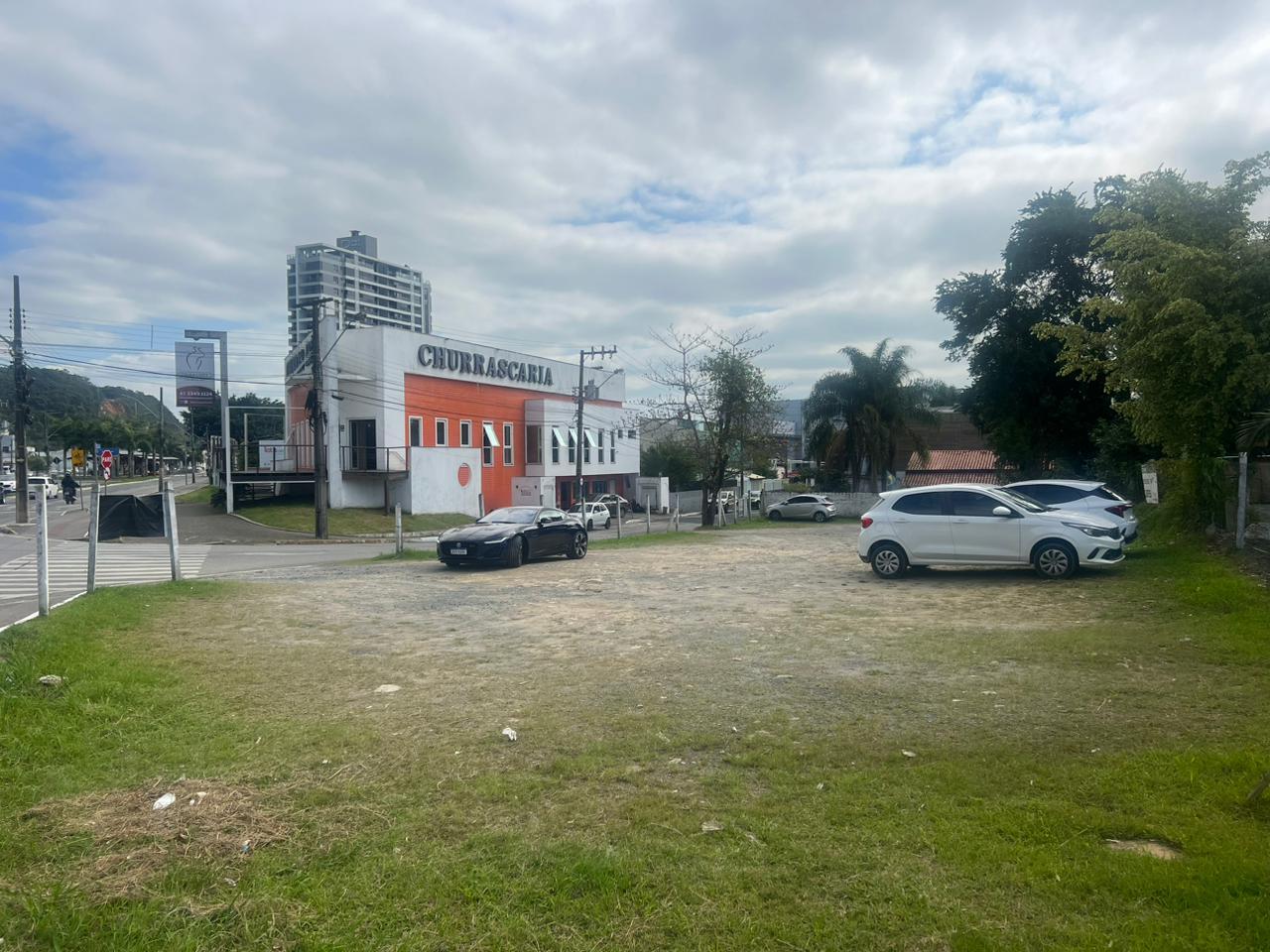 Sala Comercial à Venda em Ressacada - Itajaí - Santa Catarina - CHURRASCARIA A VENDA EM ITAJAI