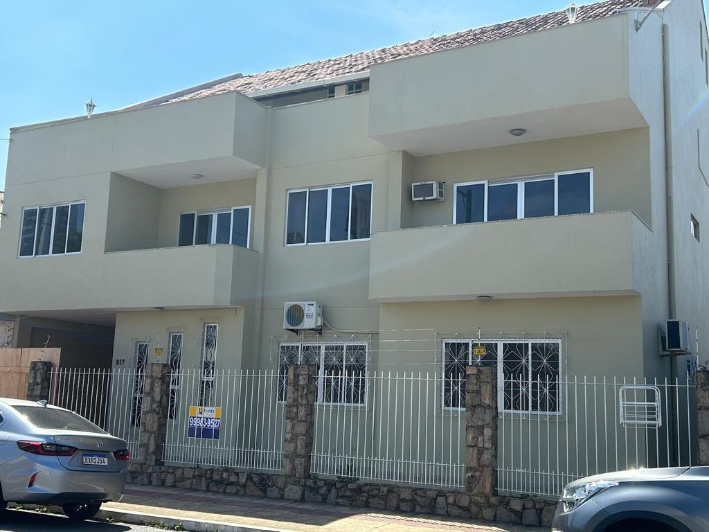 Casa à Venda em Centro - Balneário Camboriú - Santa Catarina - SOBRADO COMERCIAL EM BALNEARIO CAMBORIU