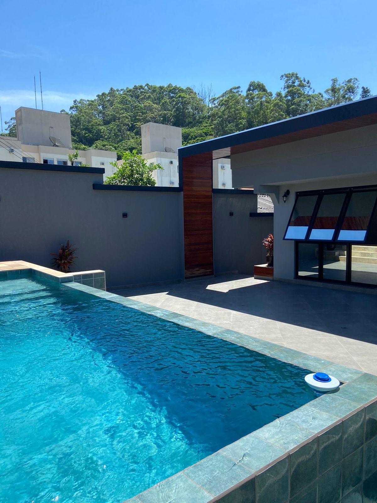 Casa à Venda Próximo ao Mar em Fazenda - Itajaí - Santa Catarina - CASA A VENDA NO FAZENDA EM ITAJAÍ