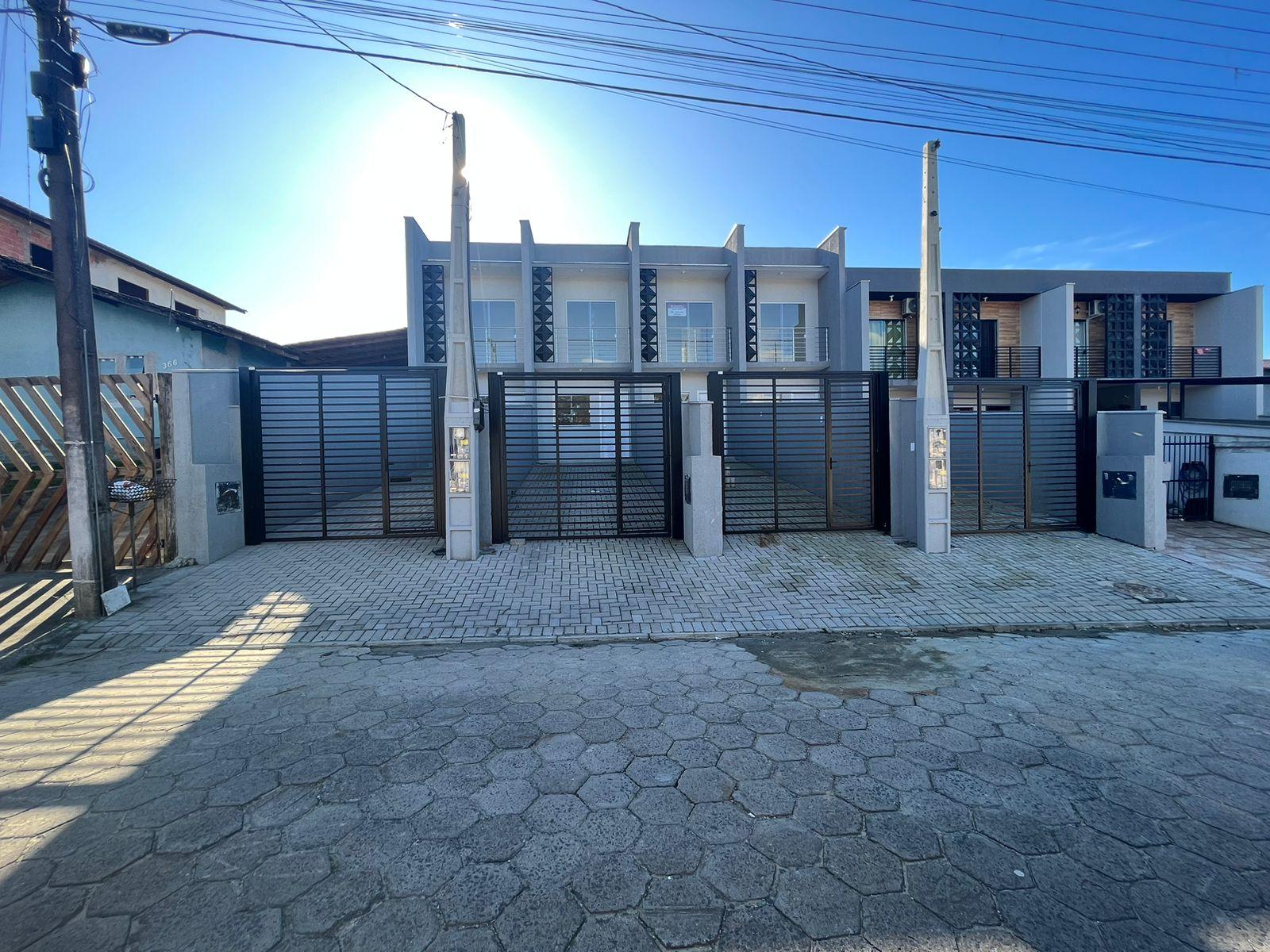 Sobrado Geminado à Venda em Centro - Araquari - Santa Catarina - Residencial Santa Fé