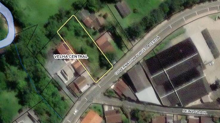 Terreno à Venda em Velha Central - Blumenau - Santa Catarina - Terreno Plano de 1147m² na Velha Central, BNU/SC