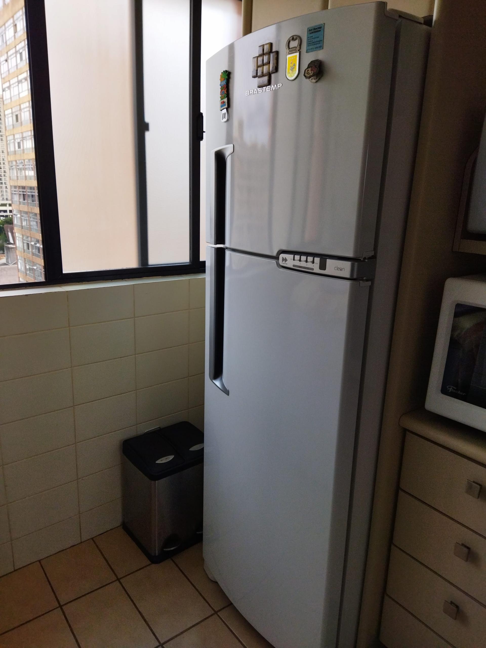 Apartamento à Venda em Centro - Curitiba - Paraná - APARTAMENTO A VENDA EM CURITIBA