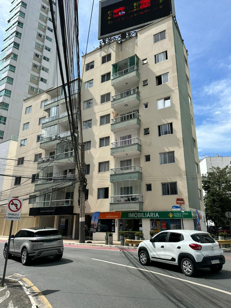 Apartamento à Venda em Centro - Balneário Camboriú - Santa Catarina - Apartamento a venda em Balneário Camboriú