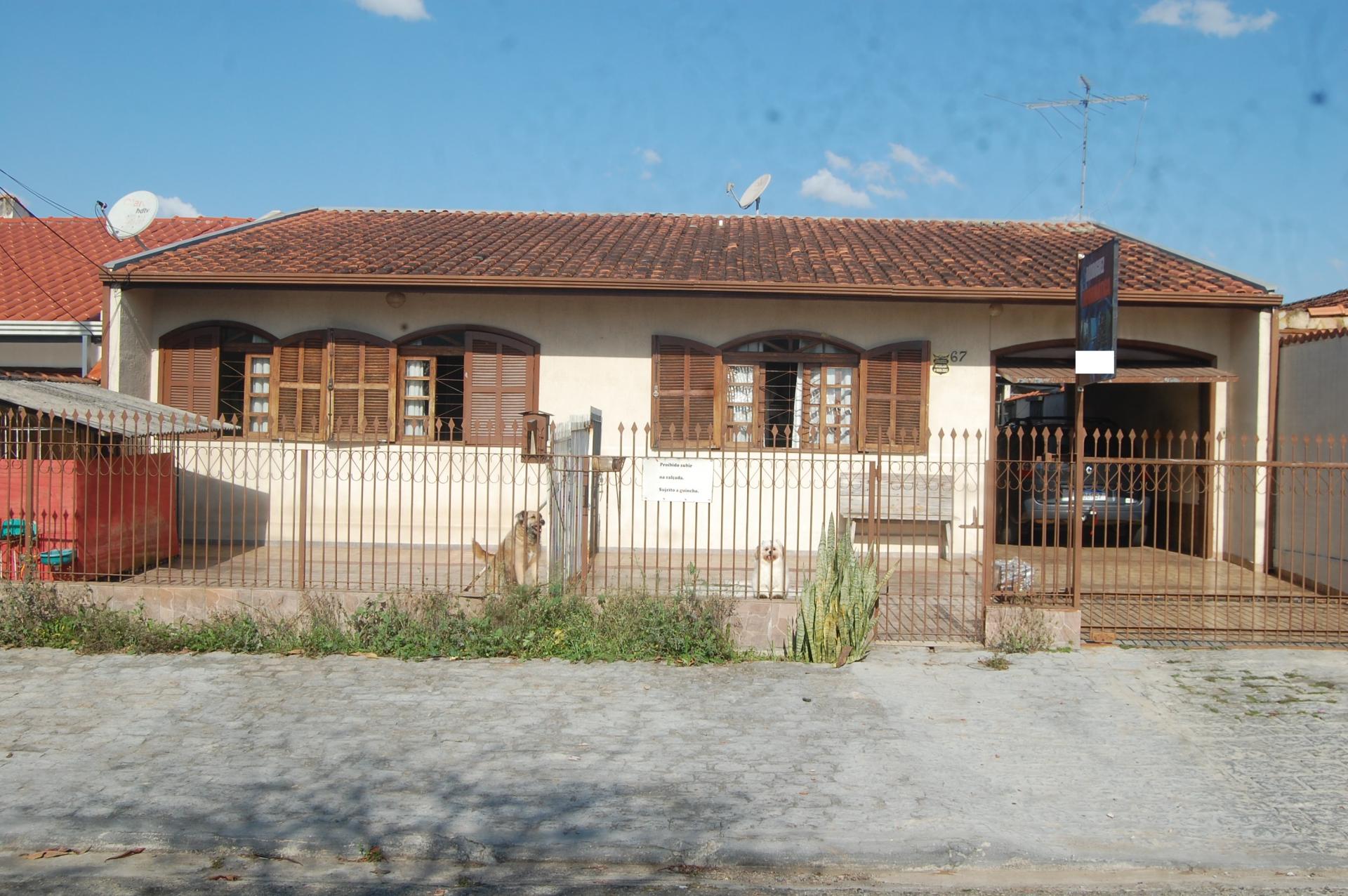 Casa à Venda em Afonso Pena - São José dos Pinhais - Paraná
