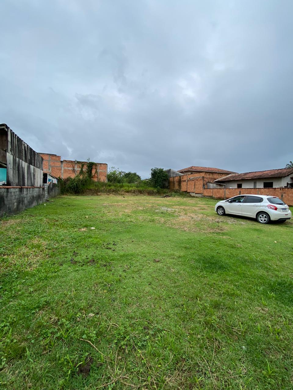 Terreno à Venda em Paranaguamirim - Joinville - Santa Catarina - TERRENO A VENDA EM JOINVILLE