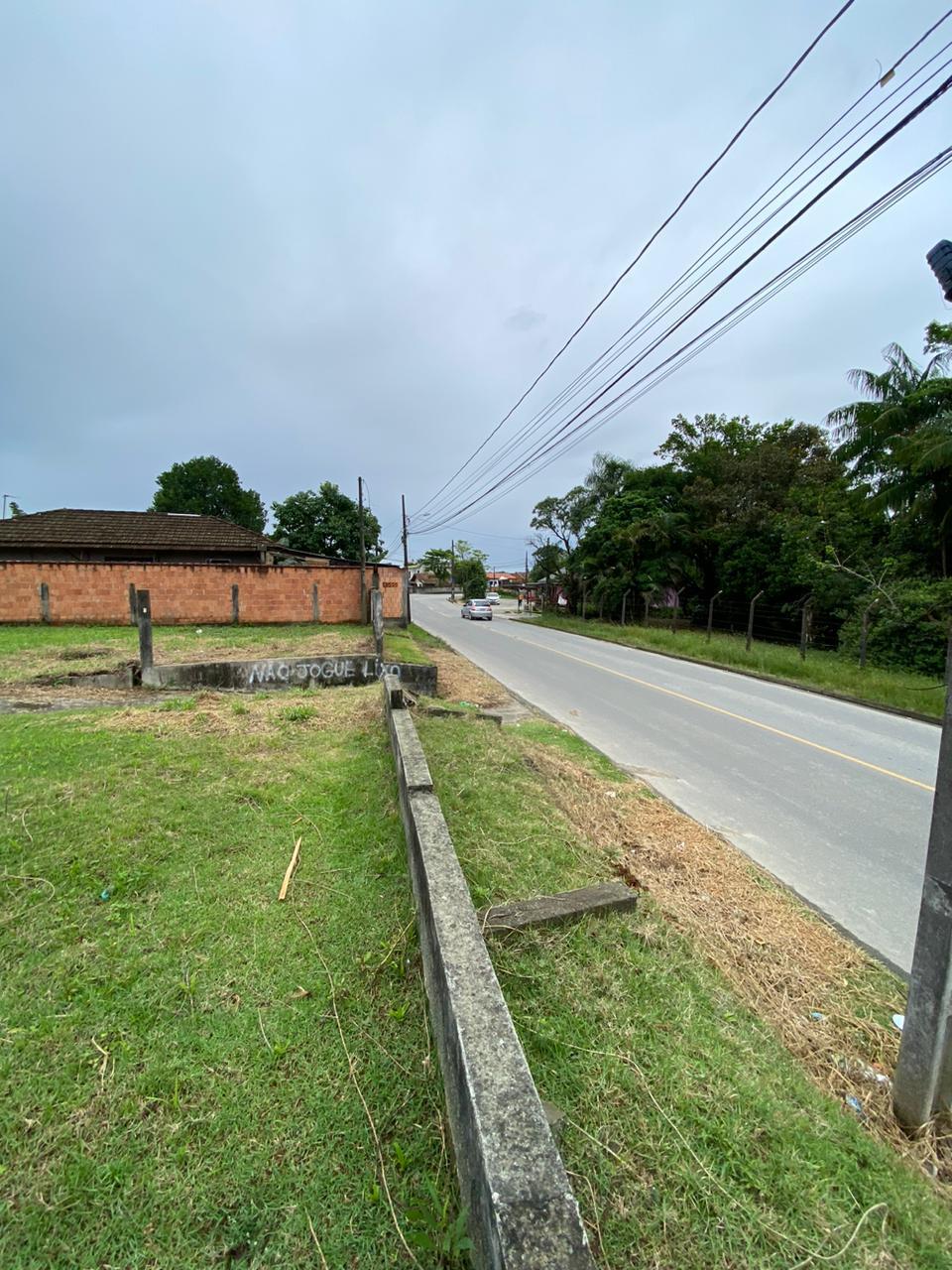 Terreno à Venda em Paranaguamirim - Joinville - Santa Catarina - TERRENO A VENDA EM JOINVILLE