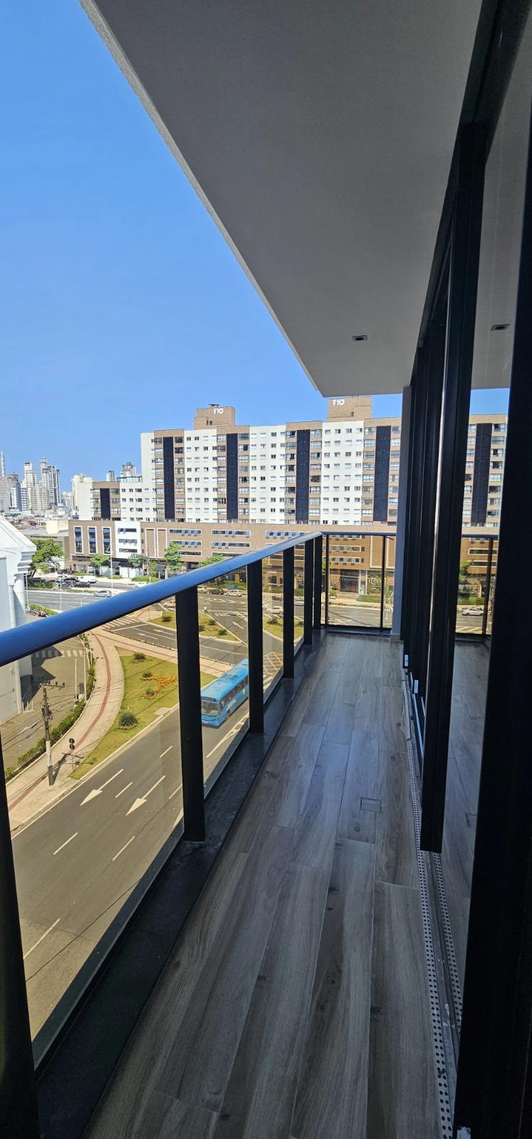 Apartamento à Venda em Centro - Balneário Camboriú - Santa Catarina - APARTAMENTO A VENDA EM  BALNEARIO CAMBORIU