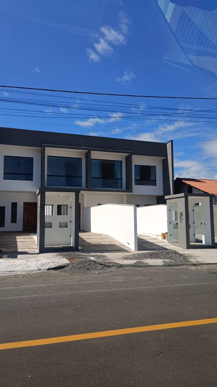 Casa Geminada à Venda em Três Rios do Norte - Jaraguá do Sul - Santa Catarina - LOTEAMENTO RESIDENCIAL VILA GERMANICA