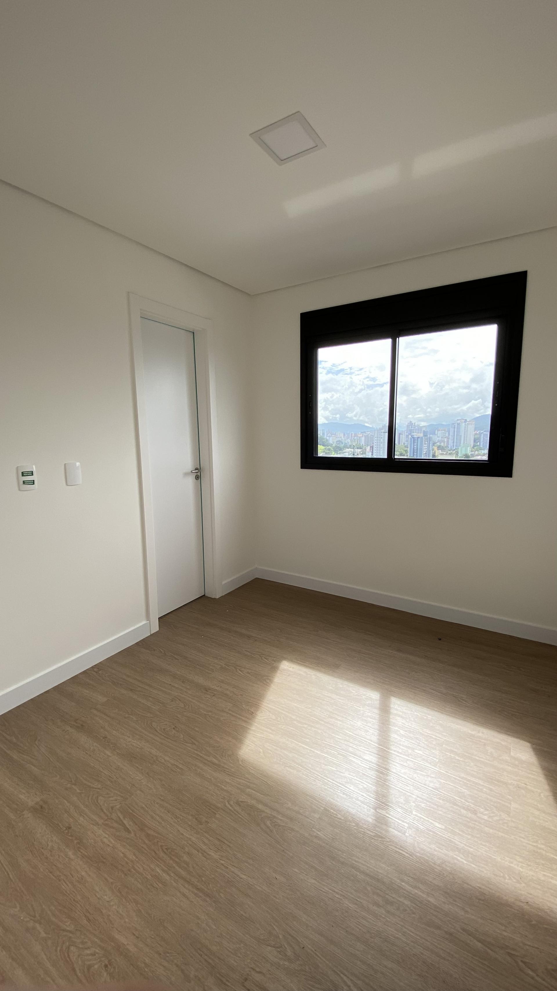 Apartamento à Venda em Atiradores - Joinville - Santa Catarina - GO 311