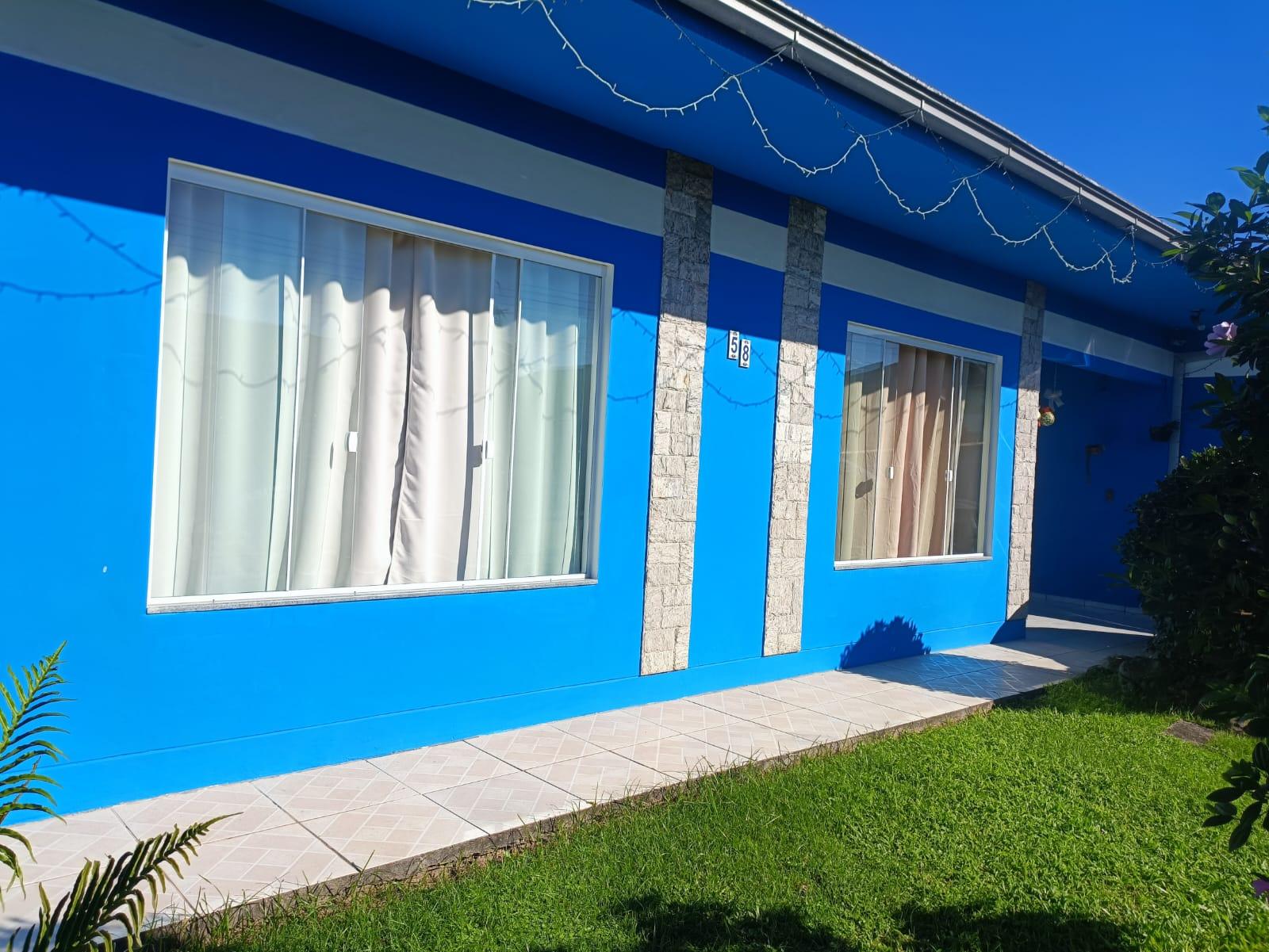 Casa à Venda em Costa e Silva - Joinville - Santa Catarina