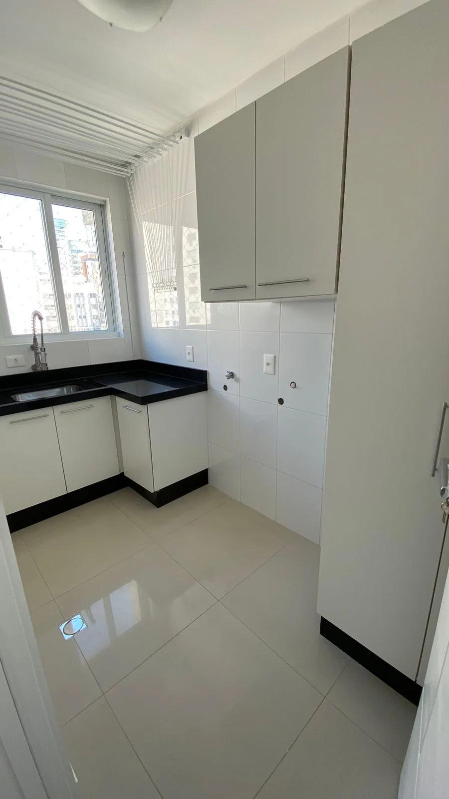 Apartamento à Venda em Centro - Balneário Camboriú - Santa Catarina - APARTAMENTO A VENDA EM BALNEARIO CAMBORIU
