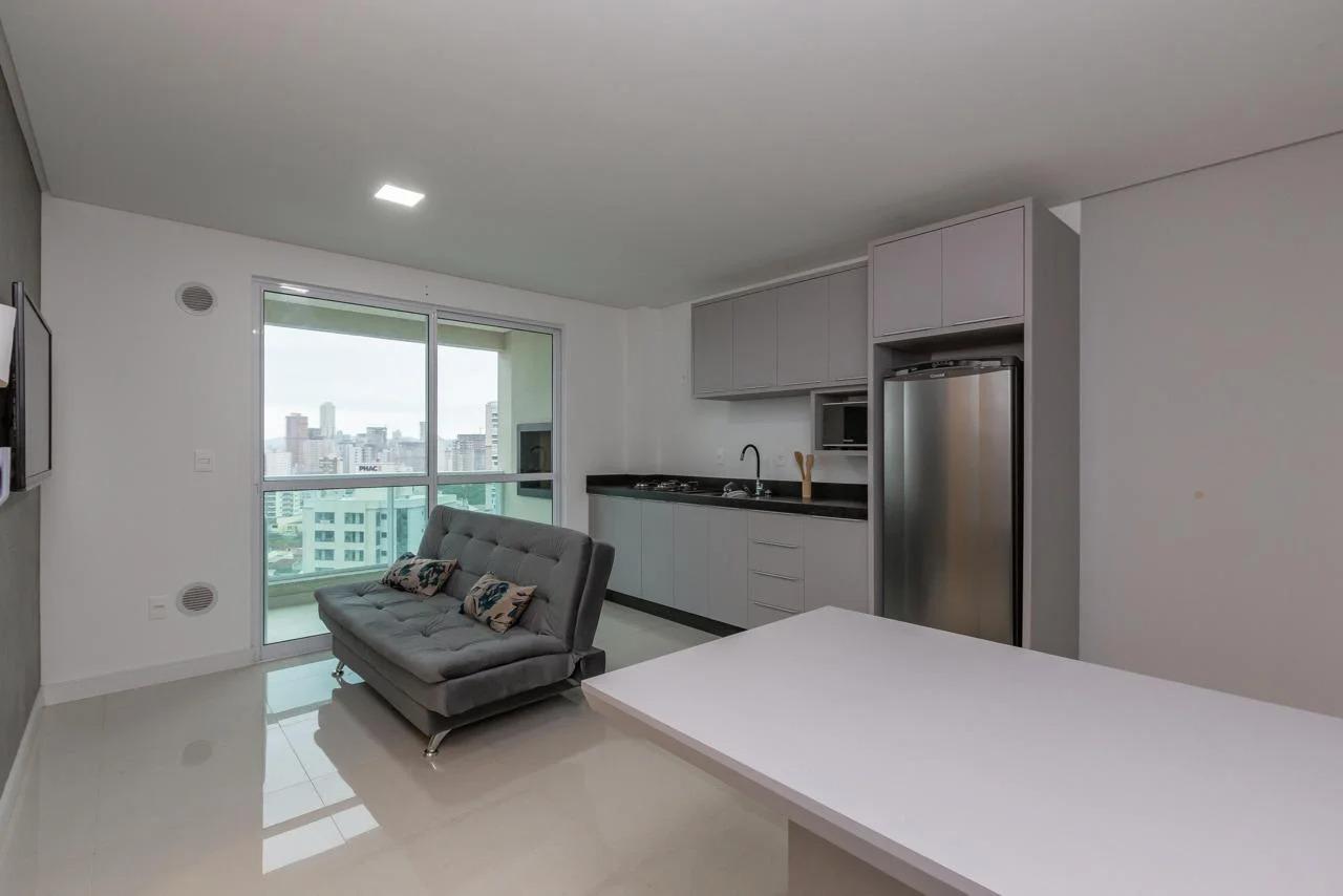 Apartamento à Venda em Meia Praia - Itapema - Santa Catarina - APARTAMENTO A VENDA EM ITAPEMA