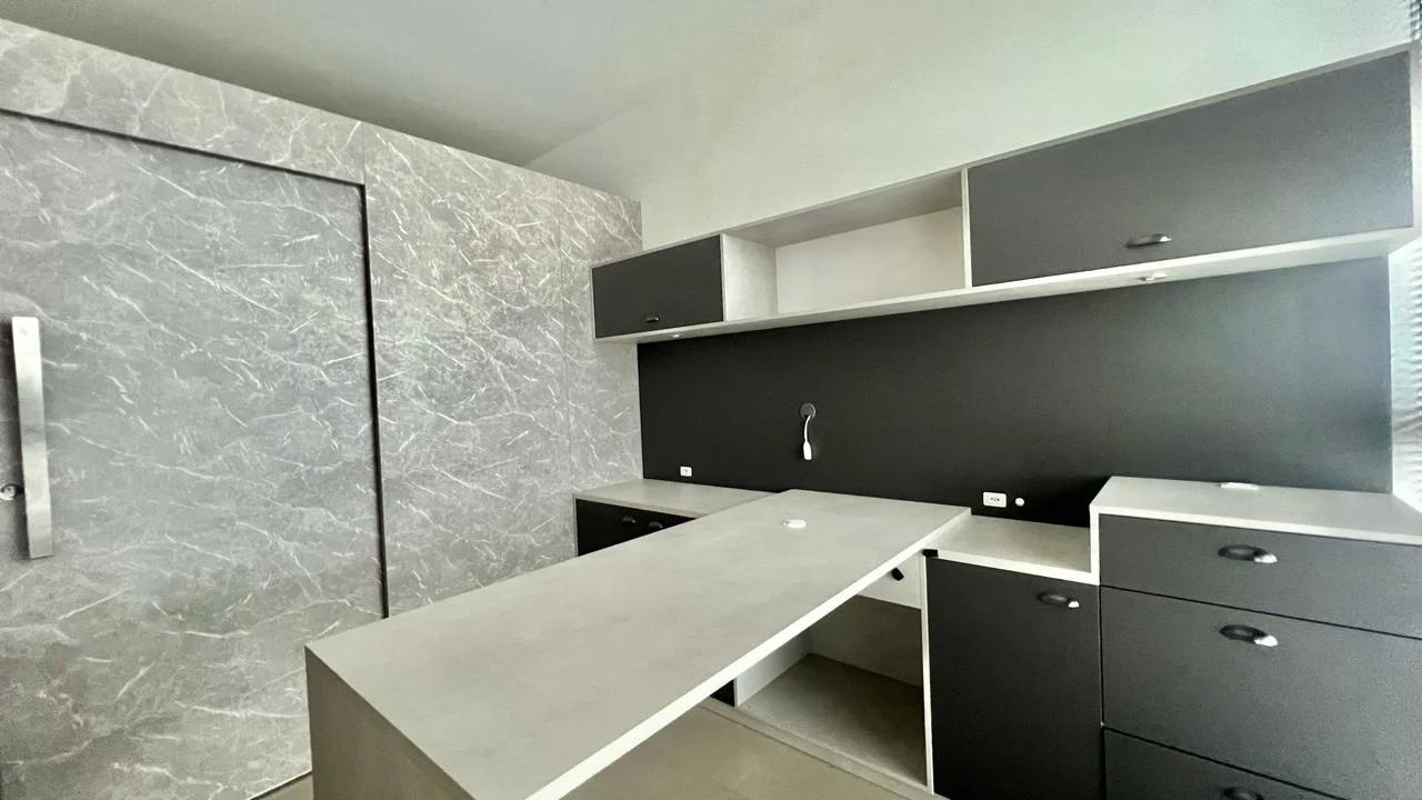 Sala Comercial à Venda em Centro - Palhoça - Santa Catarina - SALA COMERCIAL NA PALHOÇA