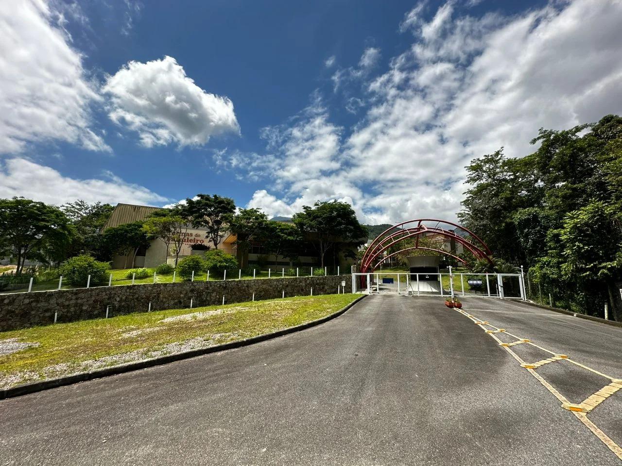 Casa em Condomínio à Venda em Centro - Santo Amaro da Imperatriz - Santa Catarina - CASA EM CONDOMINIO A VENDA EM SANTO AMARO