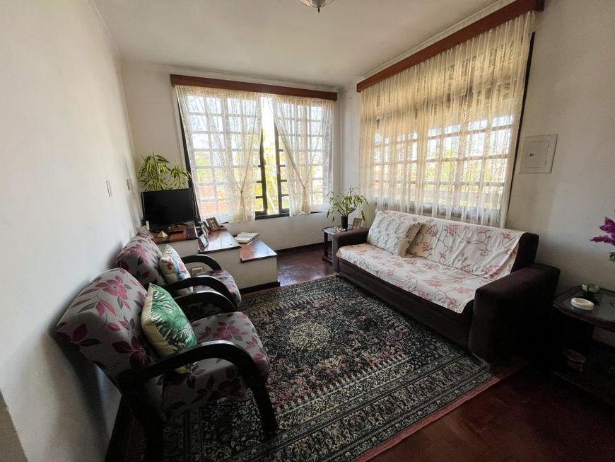 Casa à Venda em Floresta - Joinville - Santa Catarina