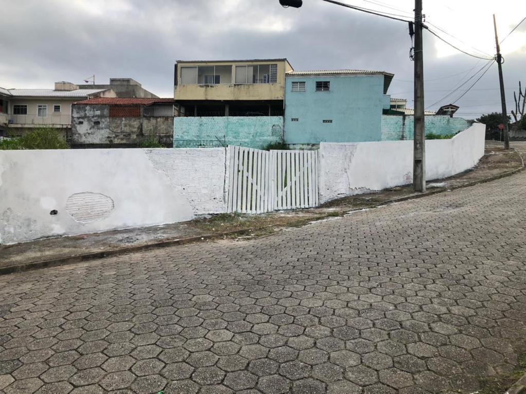 Terreno à Venda em Estreito - Florianópolis - Santa Catarina - TERRENO COMERCIAL A VENDA