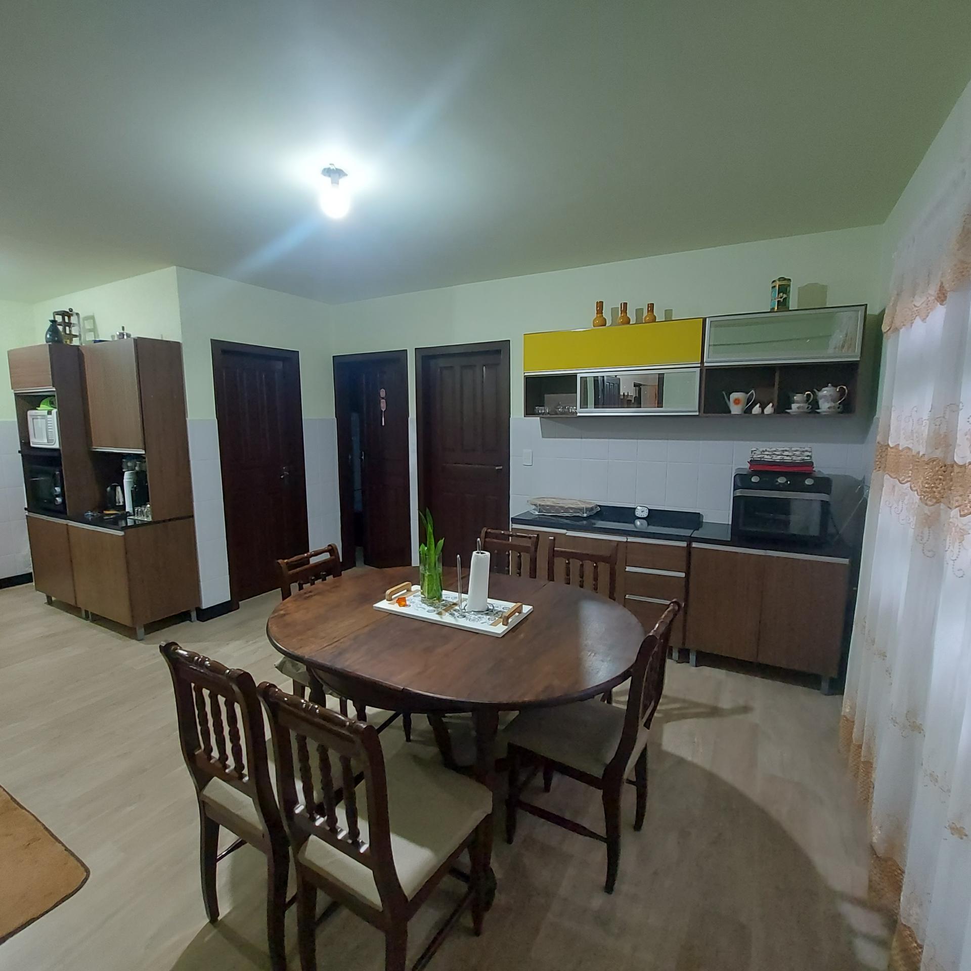 Casa à Venda em Limoeiro - Brusque - Santa Catarina