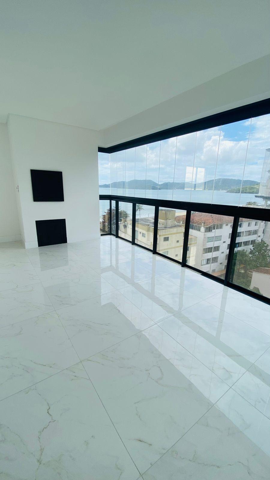 Apartamento à Venda Quadra Mar em Centro - Porto Belo - Santa Catarina - Vista Mar