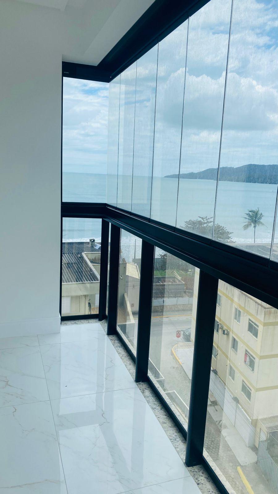 Apartamento à Venda Quadra Mar em Centro - Porto Belo - Santa Catarina - Vista Mar