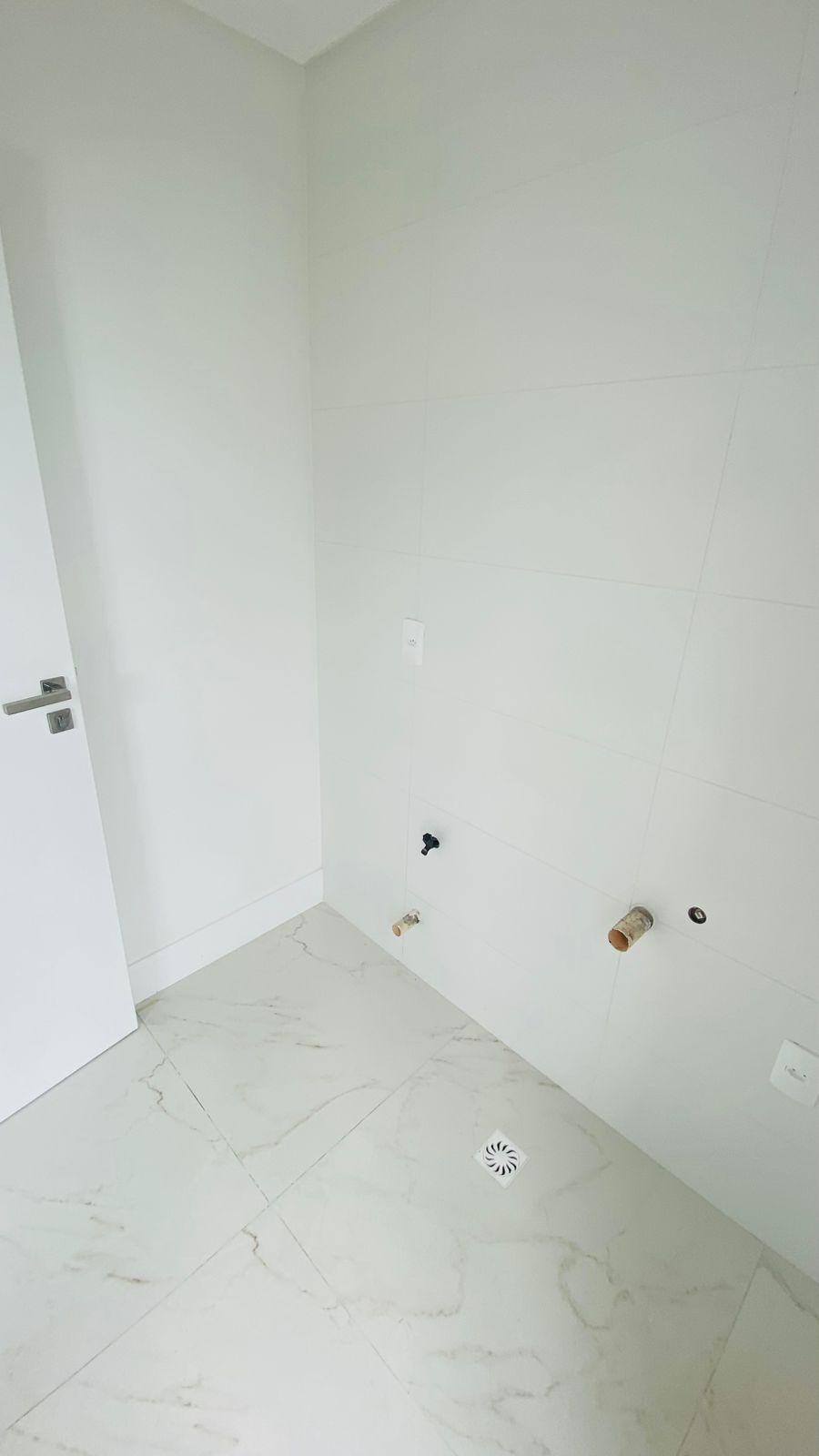 Apartamento à Venda Quadra Mar em Centro - Porto Belo - Santa Catarina - Vista Mar