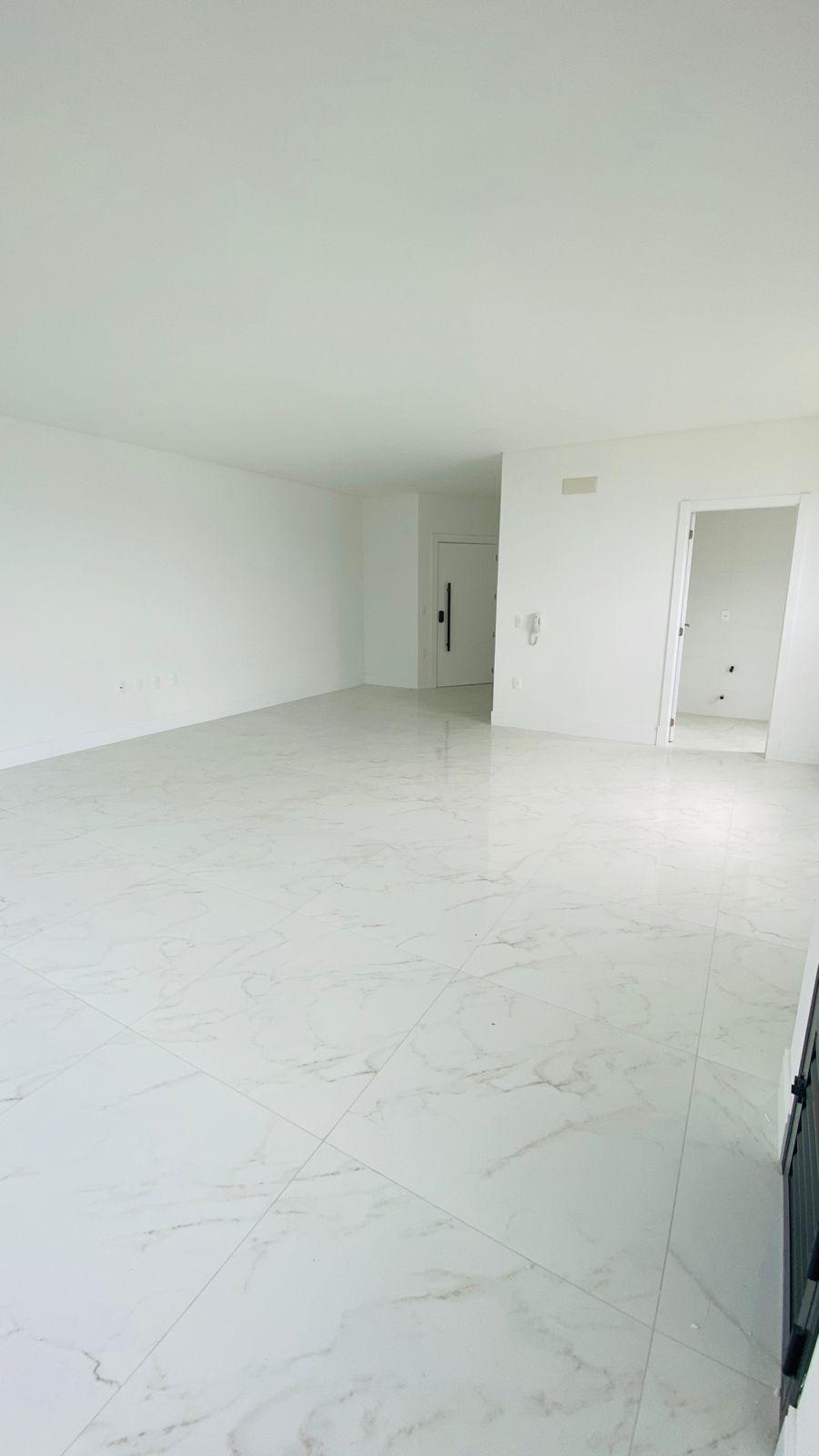 Apartamento à Venda Quadra Mar em Centro - Porto Belo - Santa Catarina - Vista Mar