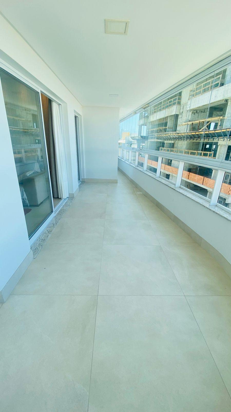 Apartamento à Venda em Centro - Porto Belo - Santa Catarina - Vista Mar