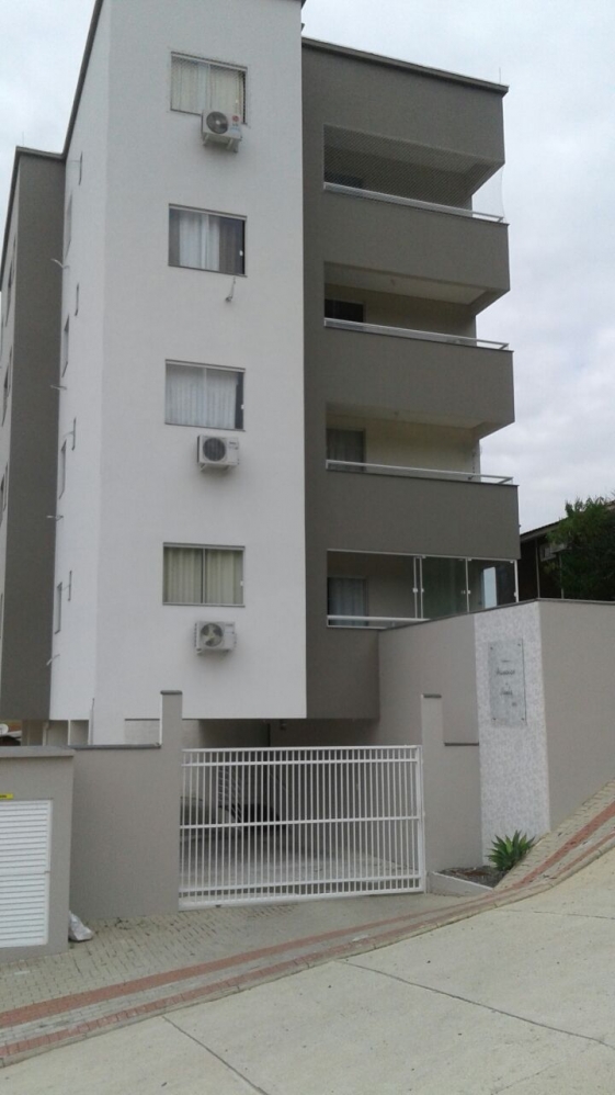 Apartamento à Venda em Limeira Baixa - Brusque - SC